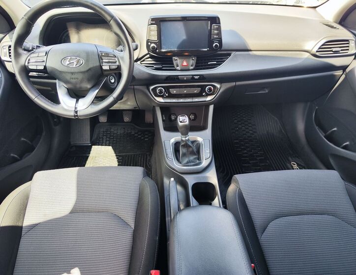 Hyundai i30 11