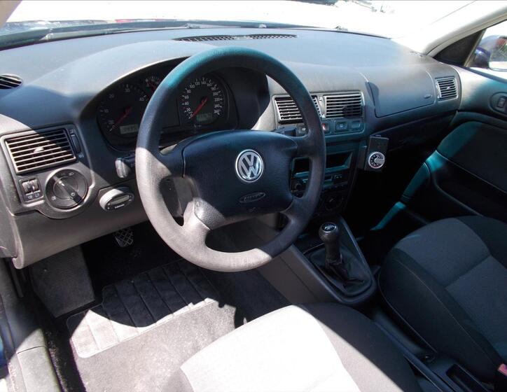 Volkswagen Golf 18