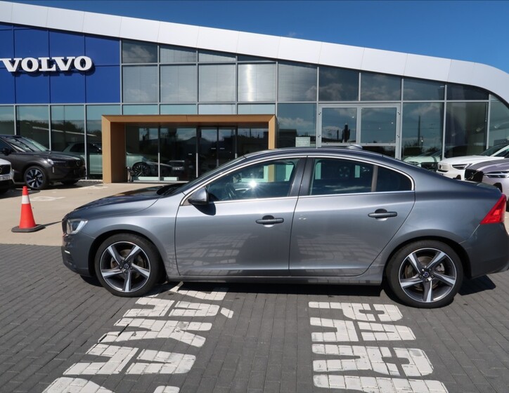 Volvo S60 7