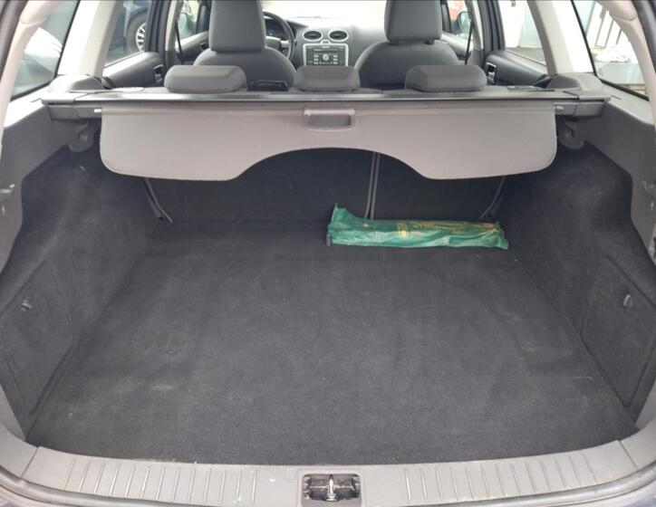 Ford Focus 14