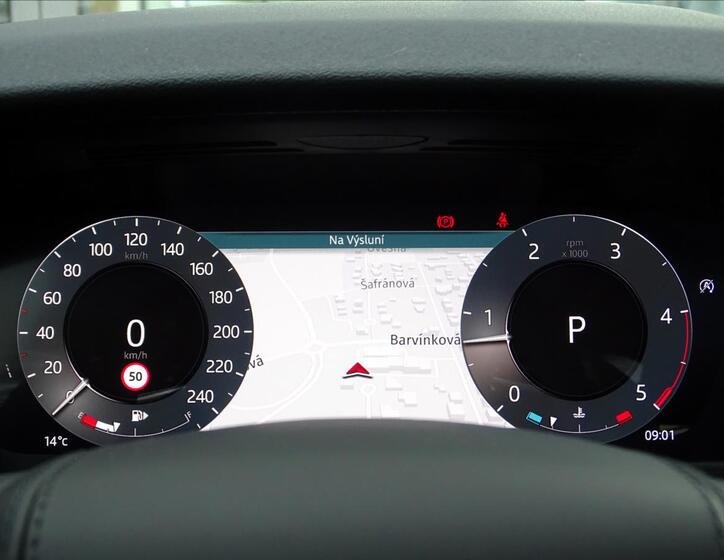 Land Rover Range Rover Velar 29