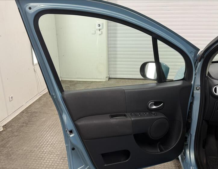 Renault Modus 21