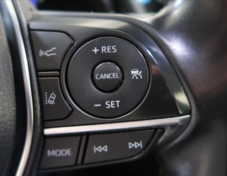 Toyota Camry 17