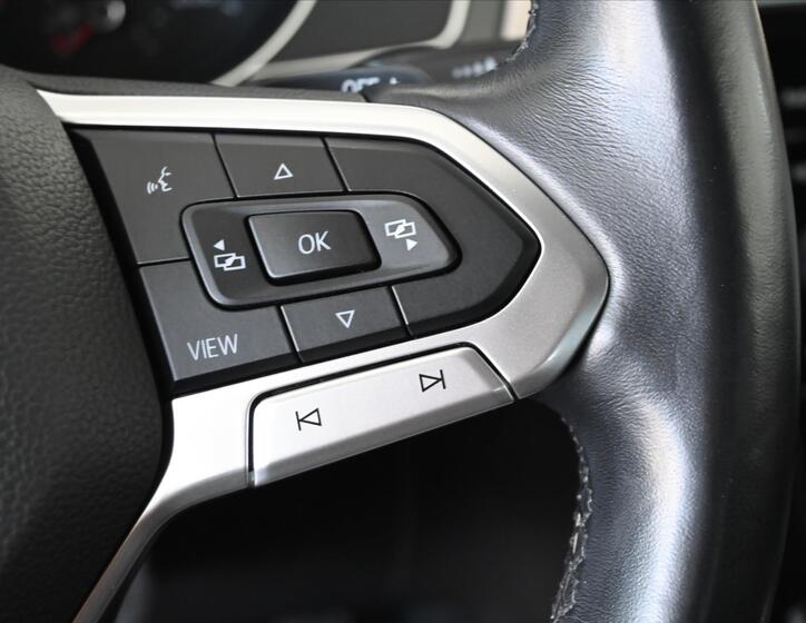 Volkswagen Passat 18