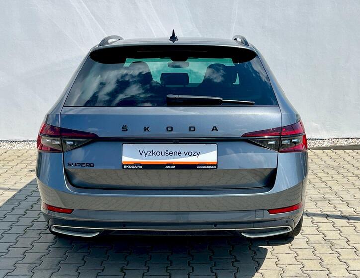 Škoda Superb 10
