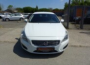 Volvo V60 3