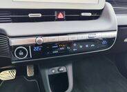 Hyundai IONIQ 26