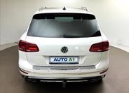 Volkswagen Touareg 5