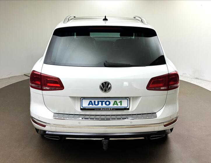 Volkswagen Touareg 5