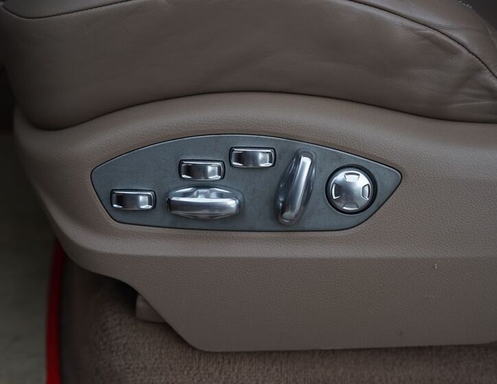 Porsche Cayenne 27