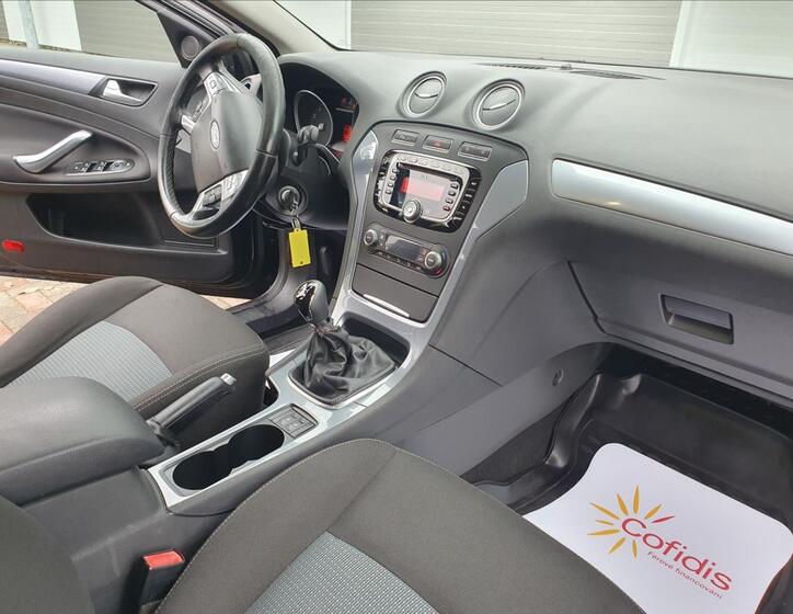 Ford Mondeo 14