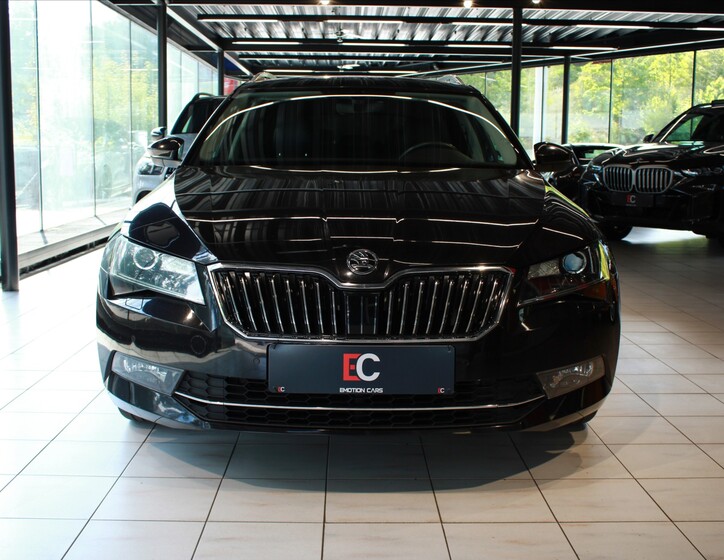 Škoda Superb 2