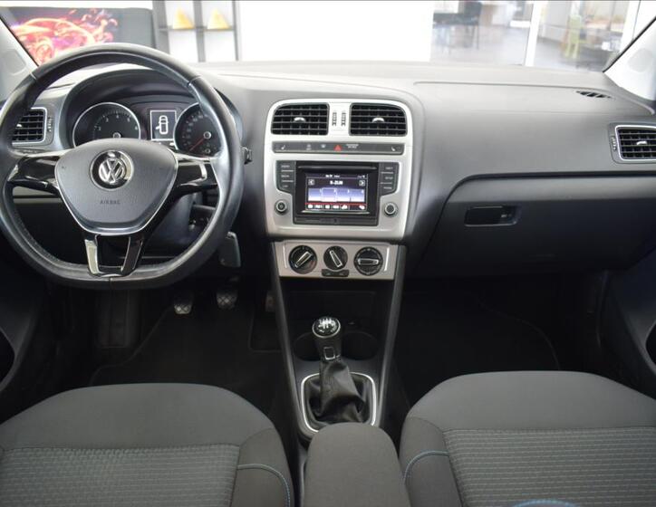 Volkswagen Polo 11