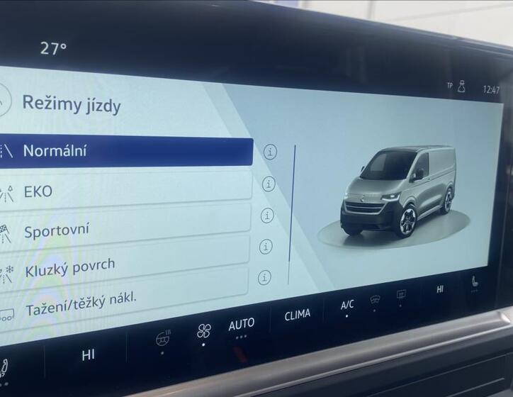 Volkswagen Caravelle 6