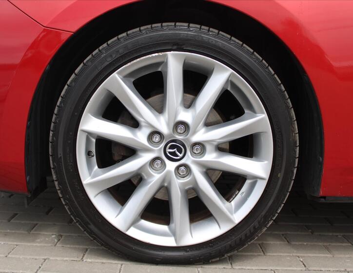 Mazda 3 9
