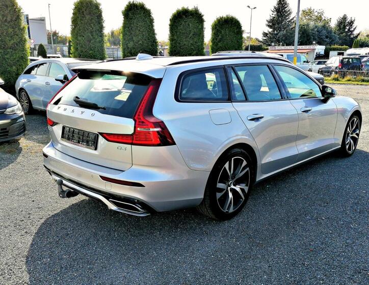 Volvo V60 5