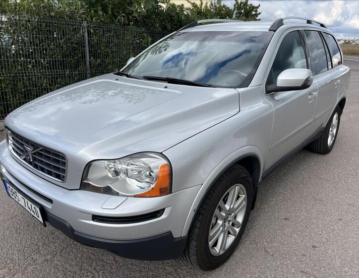 Volvo XC90 1