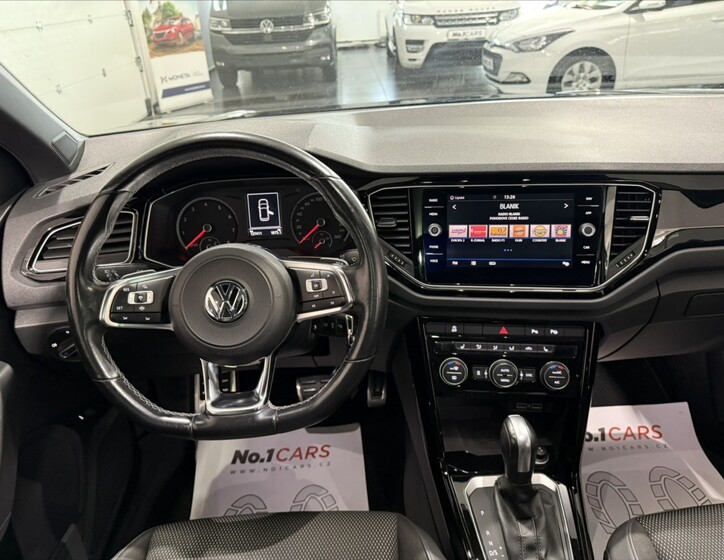 Volkswagen T-Roc 18