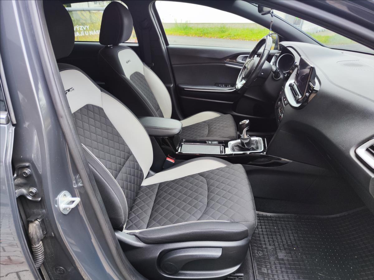 KIA ProCeed