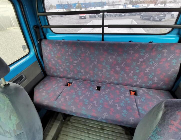 Mercedes-Benz Sprinter 11