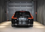 Volvo V90 5