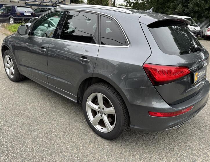 Audi Q5 5