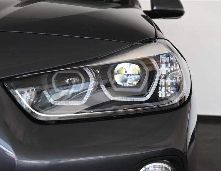 BMW X2 33