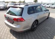 Volkswagen Golf 10