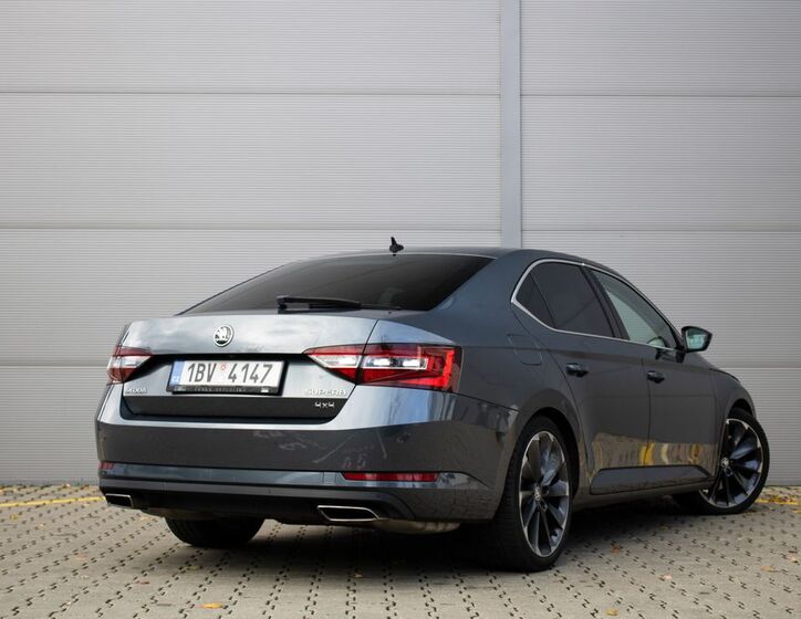 Škoda Superb 5