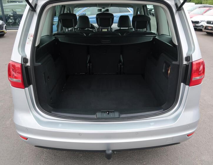 Volkswagen Sharan 22