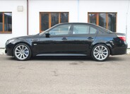 BMW M5 6