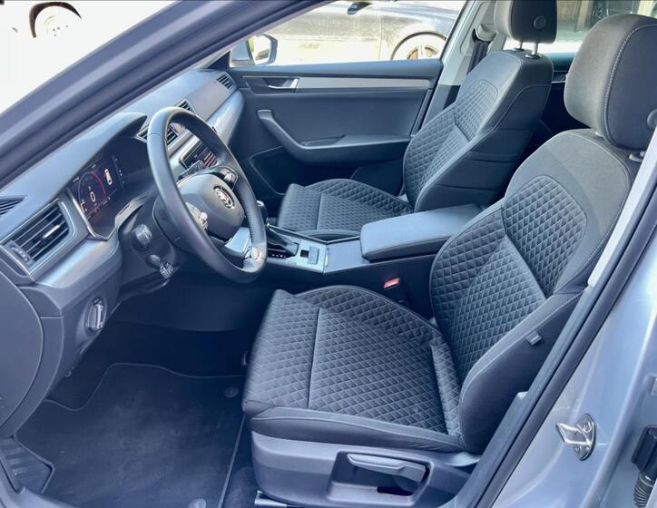 Škoda Superb 10