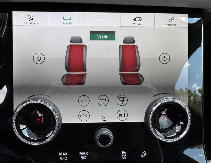 Land Rover Range Rover Velar 41