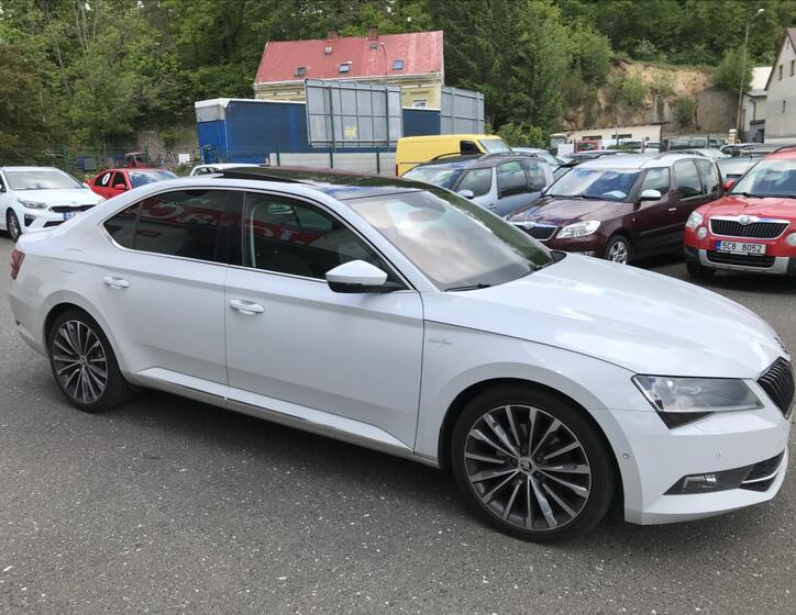Škoda Superb 4