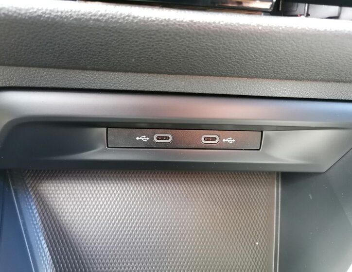 Volkswagen Golf 29