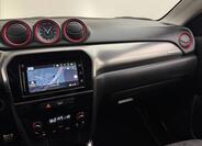 Suzuki Vitara 15