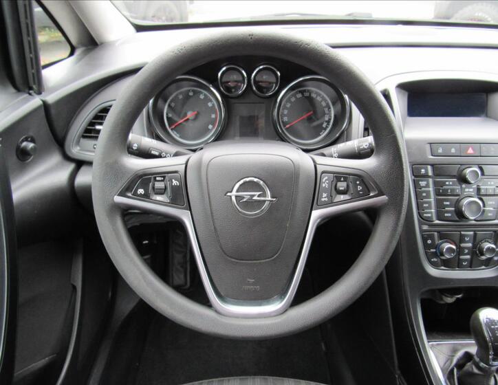 Opel Astra 12