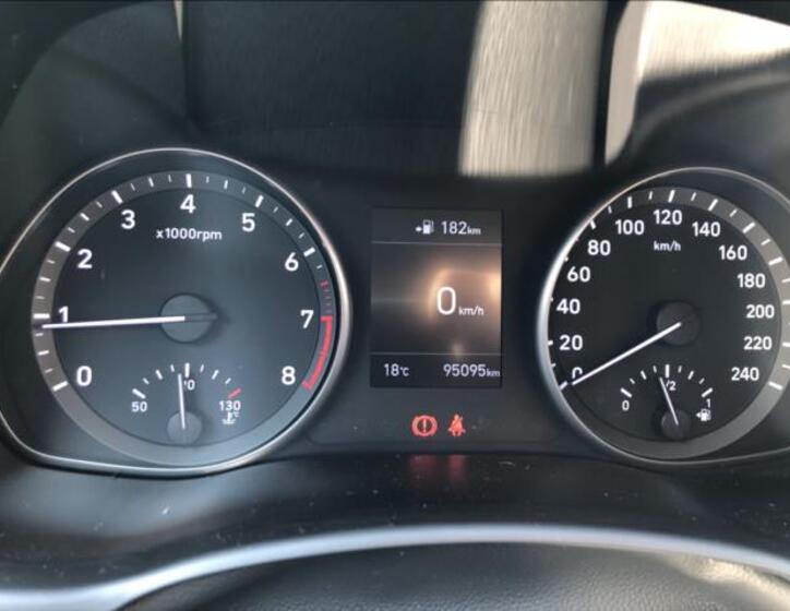 Hyundai i30 12