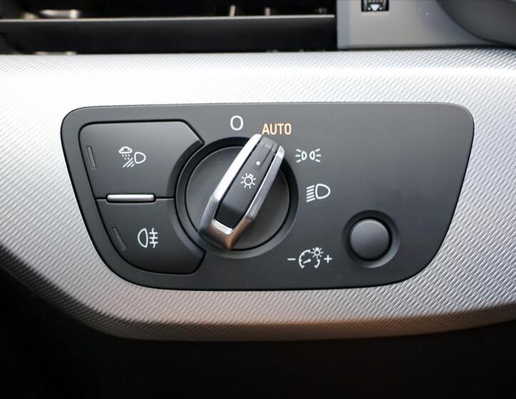 Audi A4 17