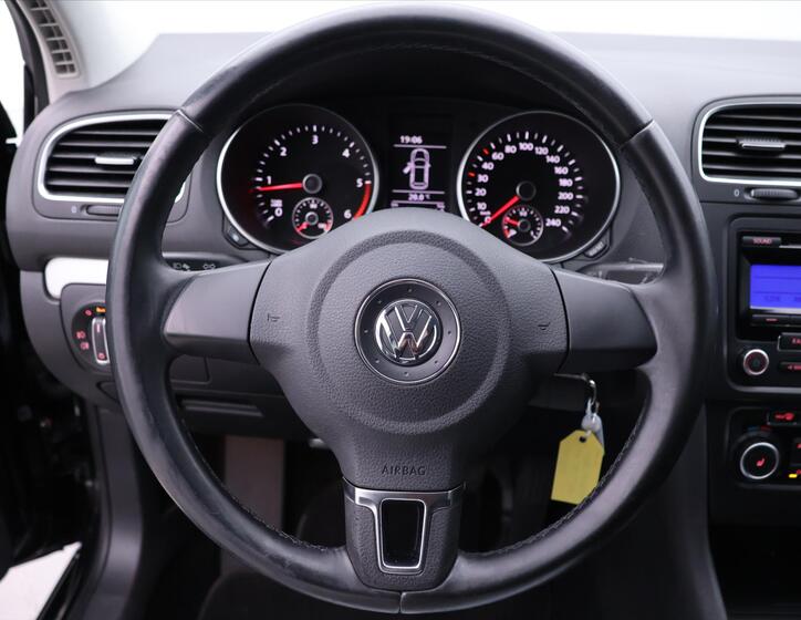 Volkswagen Golf 19