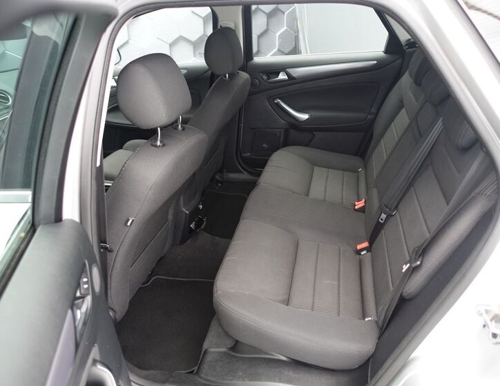 Ford Mondeo 21