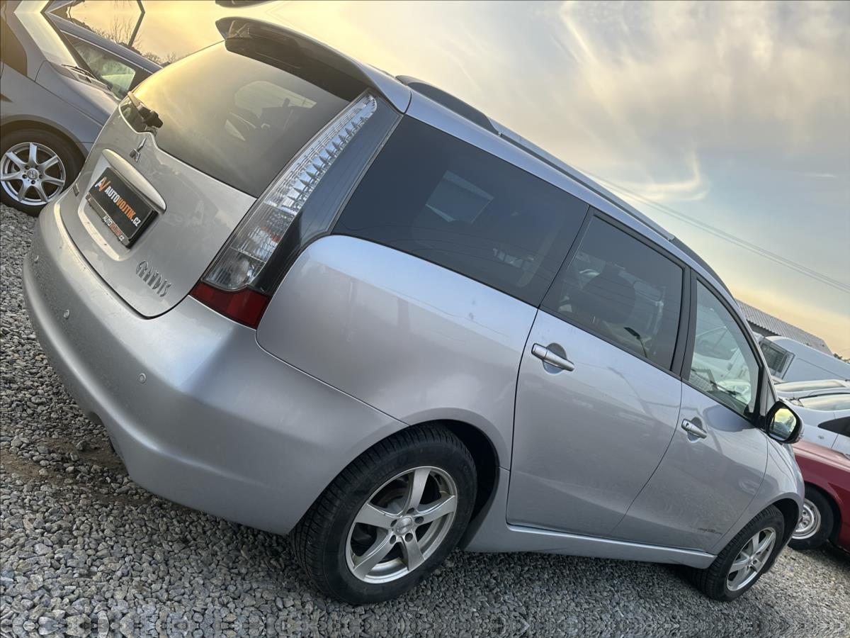 Mitsubishi Grandis