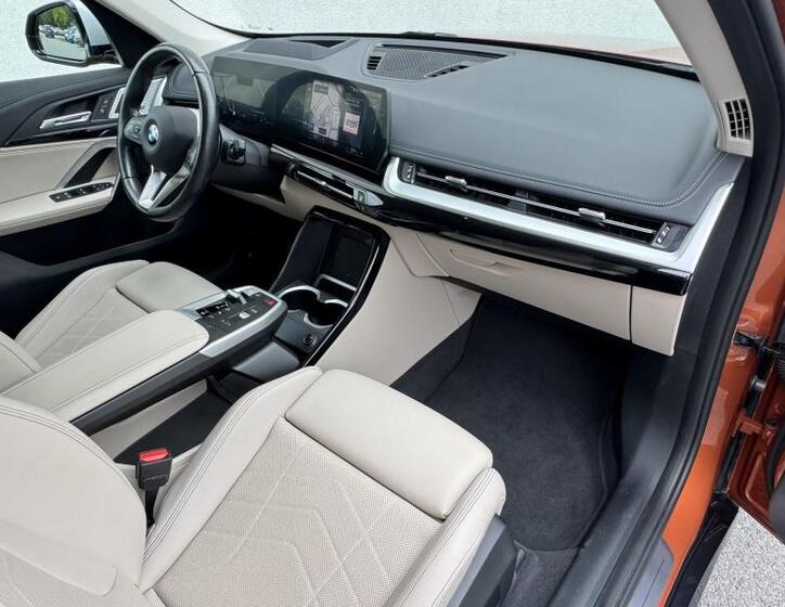 BMW X1 9