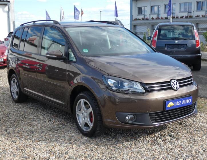 Volkswagen Touran 3