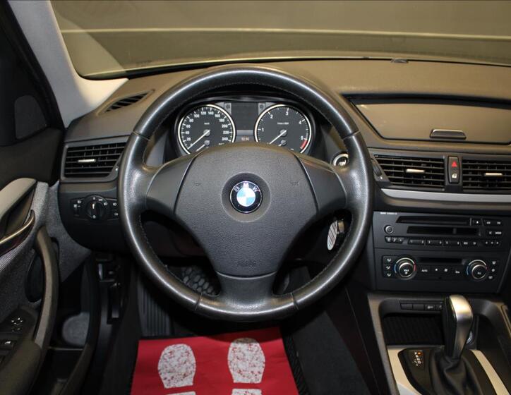 BMW X1 24