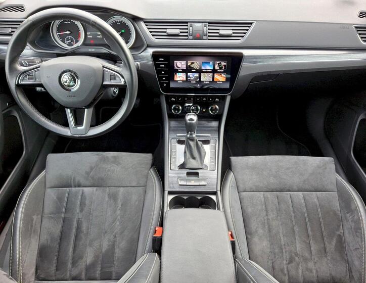 Škoda Superb 5