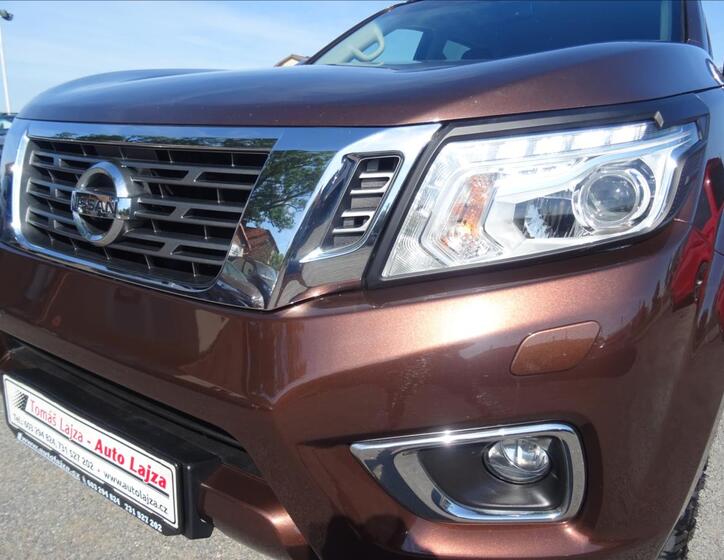 Nissan Navara 4