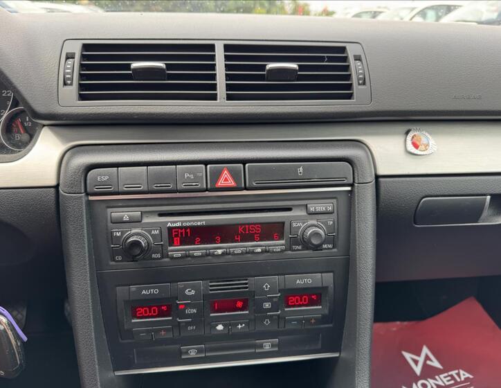 Audi A4 19
