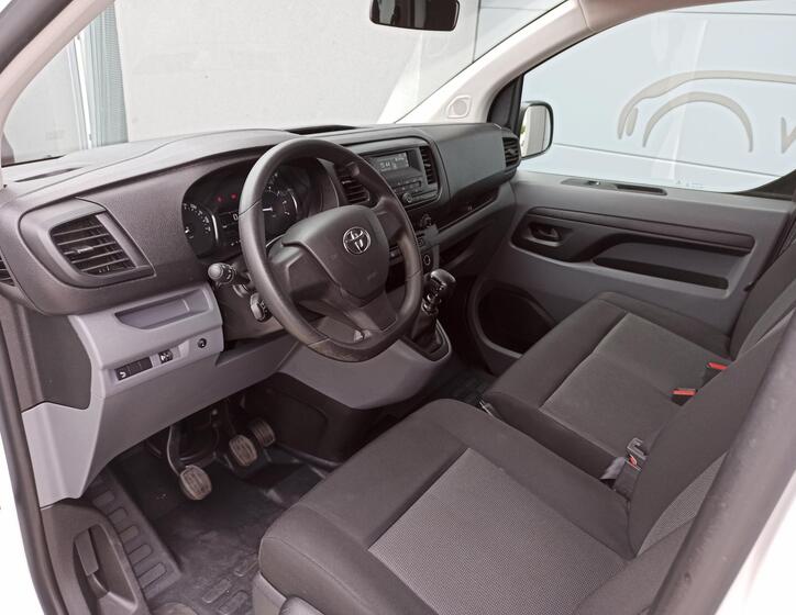 Toyota ProAce 10