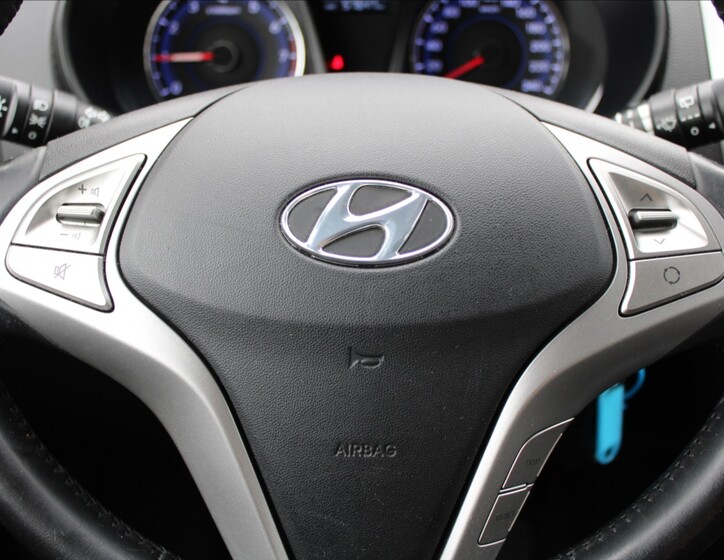 Hyundai ix20 13